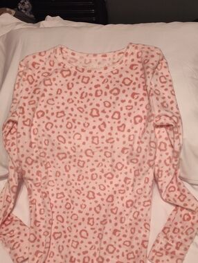 Cat & Jack Pink Leopard-Print Long Sleeve Pajama Top - girls